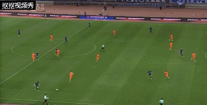 1744465002315073291.gif 图多列.gif