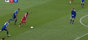 必发-【德甲】格纳布里双响 拜仁6比0沙尔克04