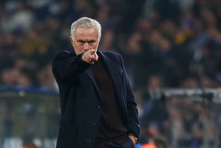 必发下载-穆里尼奥：接下来踢皇马还是同样的阵容，就算赢了9分也很难出线